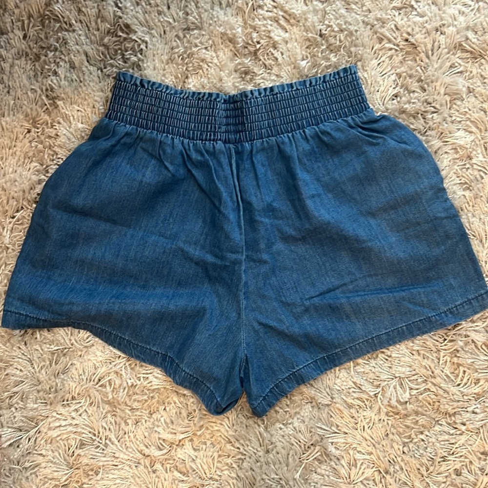 Universal Thread Chambray Shorts - Picture 6 of 6